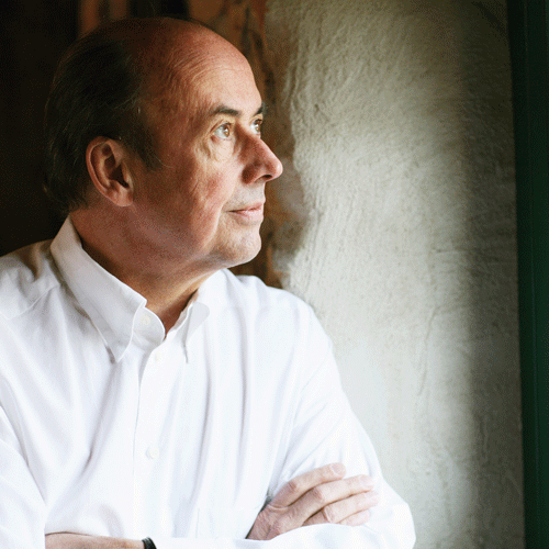 'Sei überraschend einfach; brich Routinen; stärke die Menschen.'