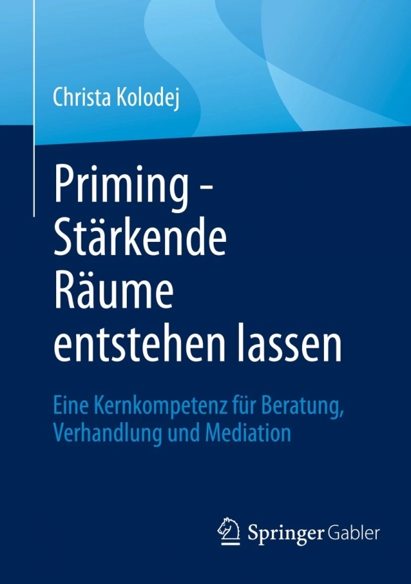 Rezension: Priming – Stärkende Räume entstehen lassen